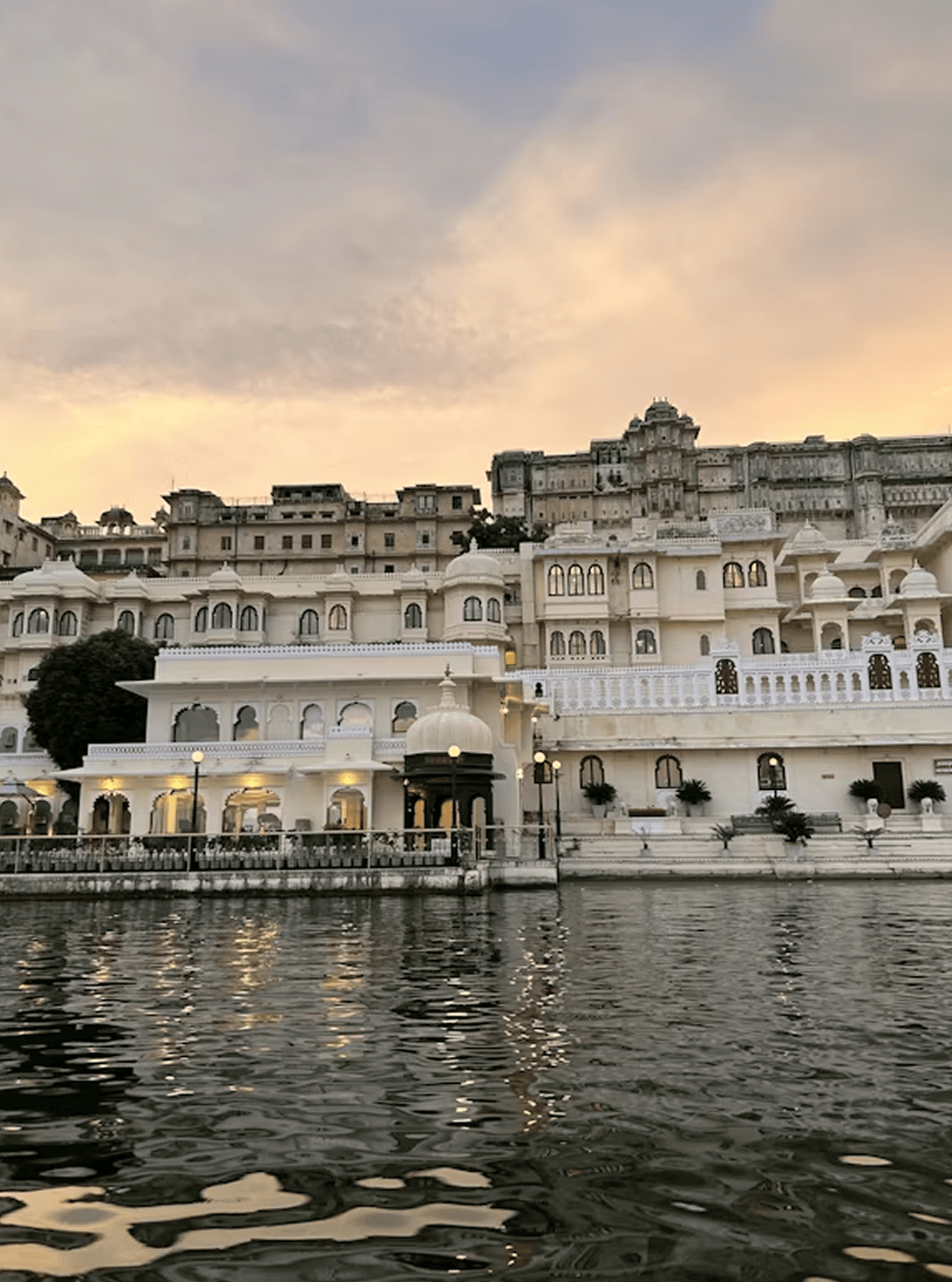 Udaipur Lake & Palace Escape